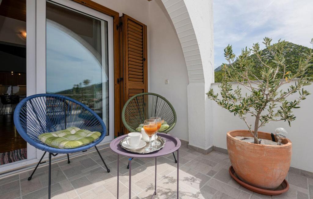 Holiday Home Horizonte With Jacuzzi Gornja Brela Exteriör bild